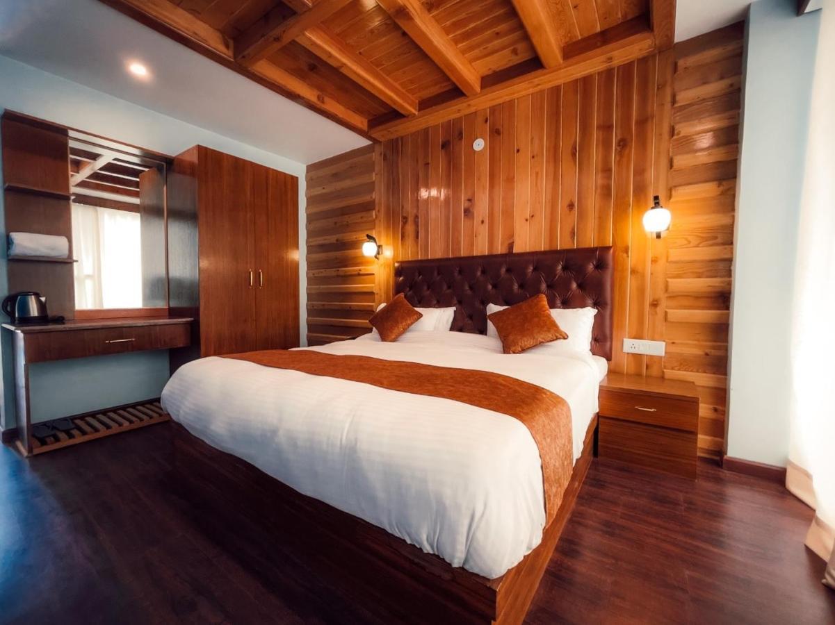 Winterline Resort Near Mall Road Manali - Centrally Heated & Air Cooled מראה חיצוני תמונה